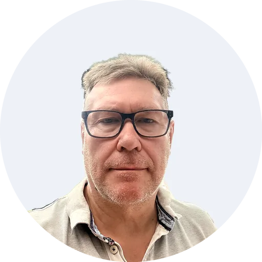Éric Berteau, fondateur de ChouettIA